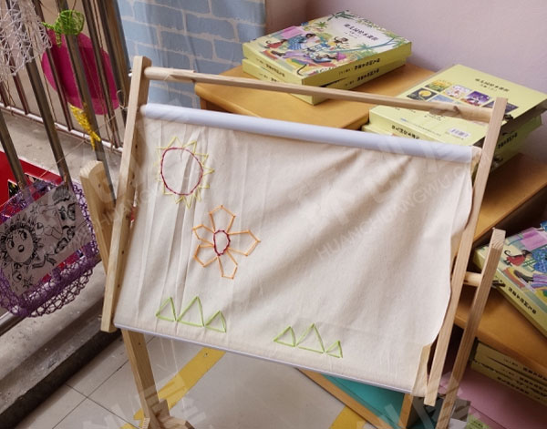 幼儿园美工区刺绣坊图片