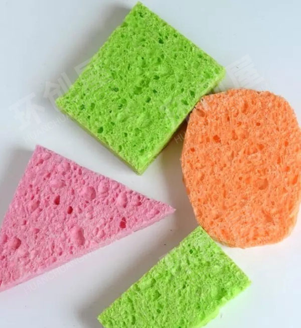 幼儿园美工区创意素材绘画纸筒海绵印画图片