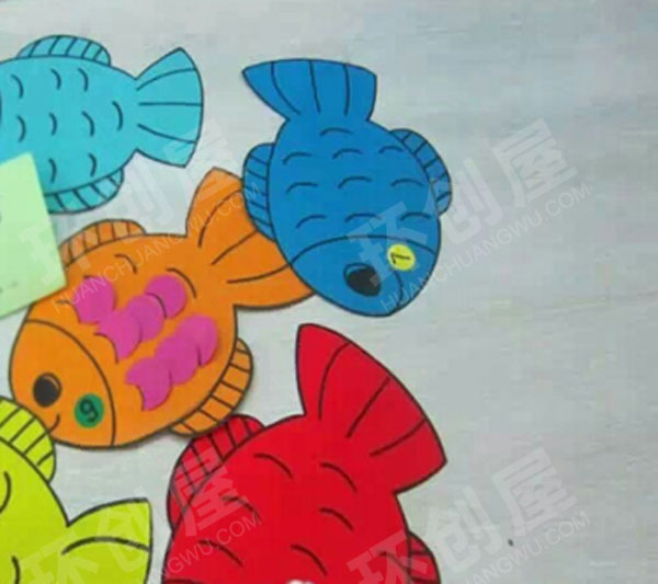 幼儿园益智区各种数字配对环创图片