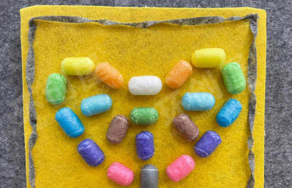 幼儿园益智区无触不在触摸墙图片