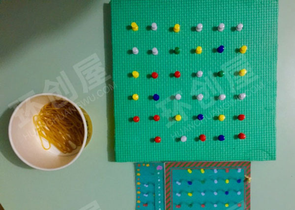 幼儿园益智区自制各种教玩具环创图片