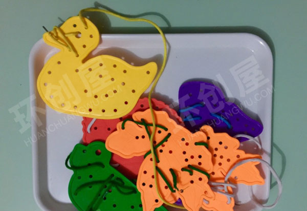 幼儿园益智区自制各种教玩具环创图片