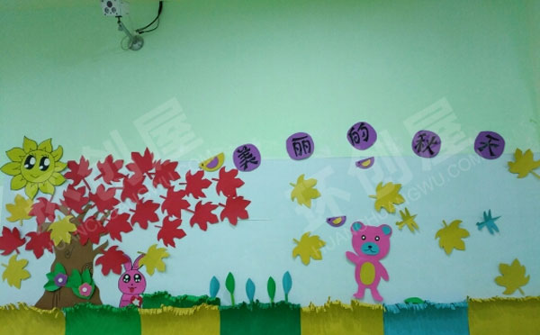 幼儿园超简单的卡纸秋天主题墙环创图片