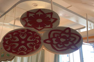 幼儿园自制新年红色喜庆作品吊挂饰图片7张