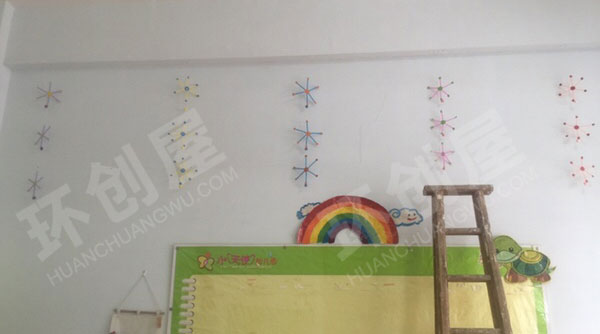 幼儿园彩色卡纸吸管吊挂饰图片