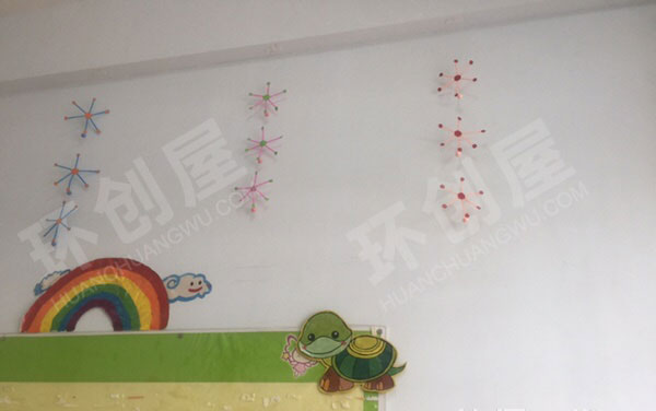 幼儿园彩色卡纸吸管吊挂饰图片