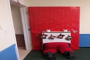 幼儿园圣诞节主题门装饰图片4张