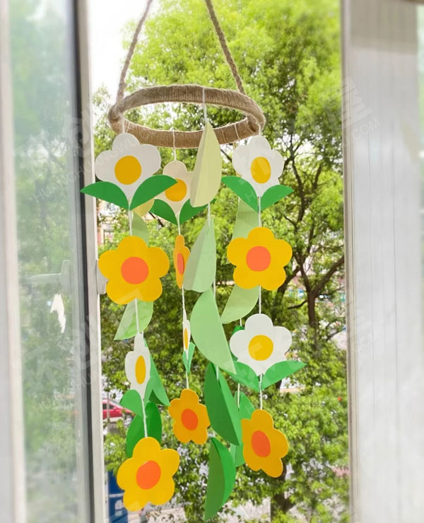 幼儿园手工之春天主题门窗装饰吊饰图片