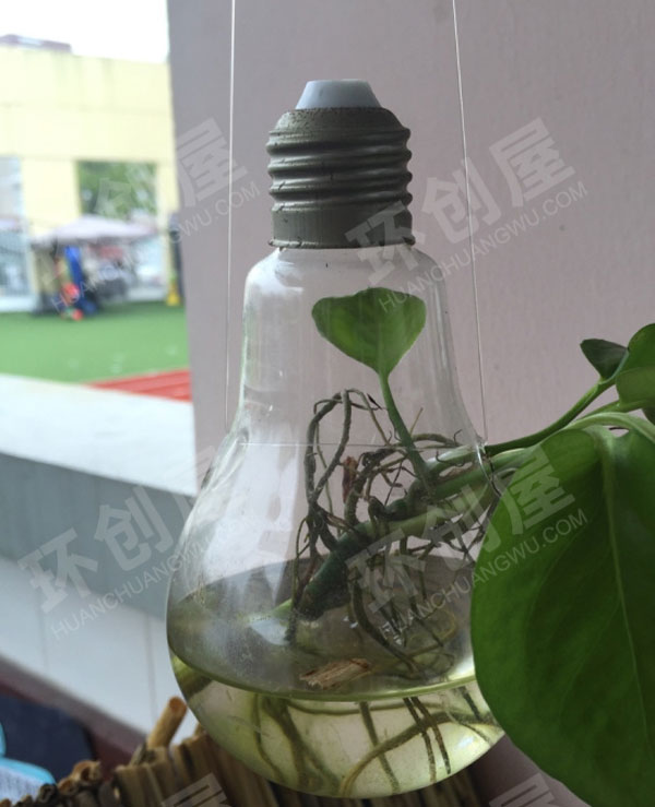 幼儿园废物利用走廊摆件环创图片