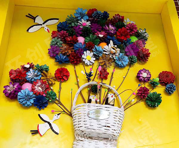 幼儿园松果创意画走廊墙面环创图片