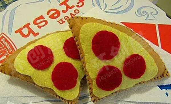 幼儿园角色游戏不织布娃娃家小餐厅环创图片