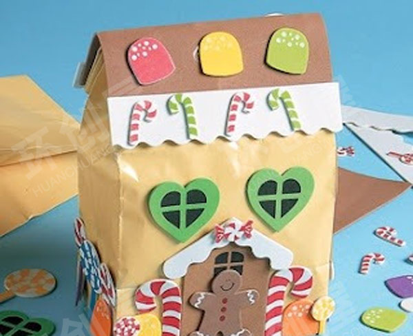 幼儿园角色游戏糖果店废物利用纸箱环创图片