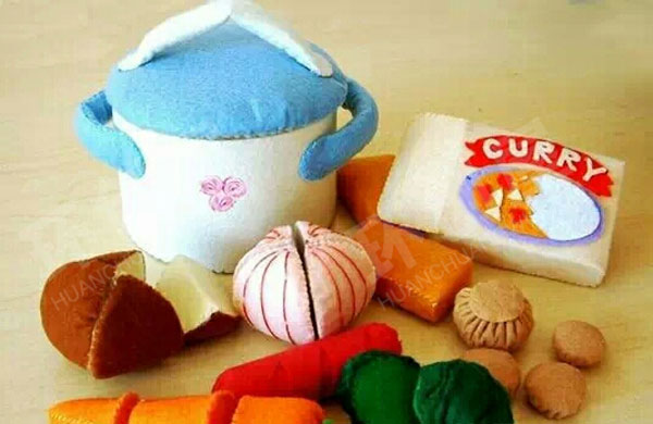 幼儿园角色游戏不织布娃娃家小餐厅环创图片