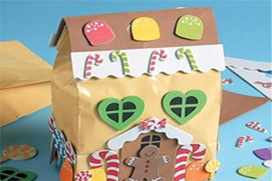 幼儿园角色游戏糖果店废物利用纸箱环创图片4张