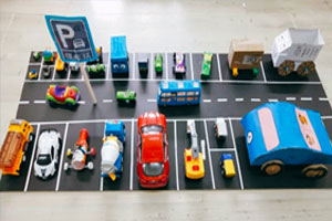 幼儿园益智区停车场汽车嘟嘟游戏环创图片4张