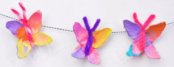 幼儿园美工区鸡蛋托变有趣的昆虫图片