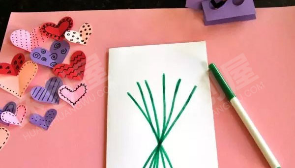 幼儿园美工区妇女节给妈妈的爱手工贺卡图片