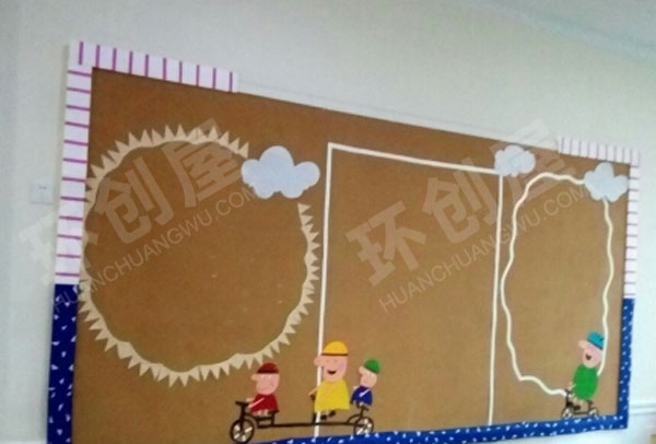 幼儿园佩奇一家主题墙环创图片