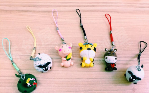 幼儿园软陶手工作品挂饰环创图片