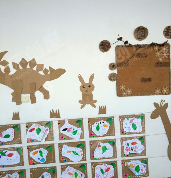 幼儿园走廊墙面纸箱创意环创图片