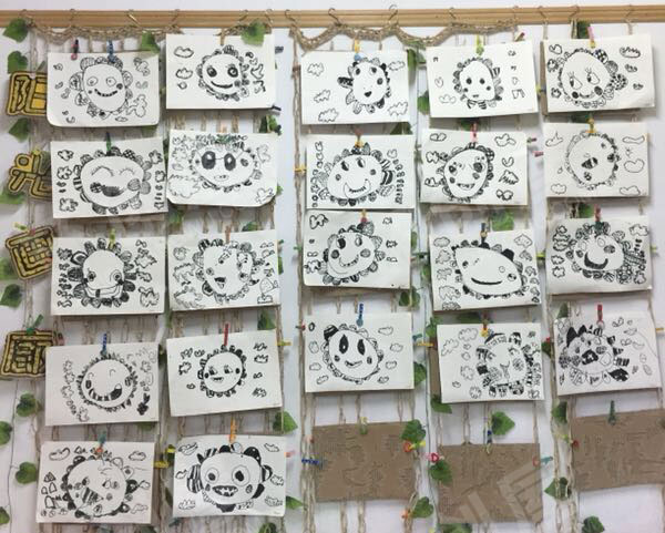 幼儿园黑白线描画作品展示环创图片