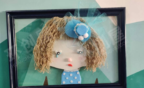 幼儿园小人人创意毛线作品展示相框环创图片