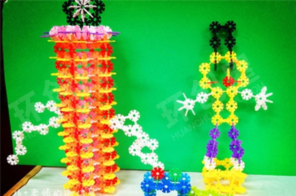 幼儿园建构区长了翅膀的花园飞舞环创图片