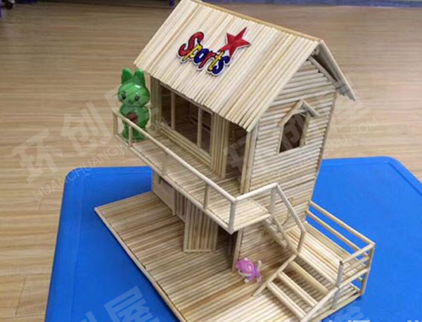 幼儿园建构区春天木棒竹房子图片