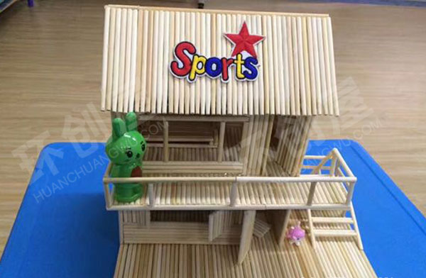 幼儿园建构区春天木棒竹房子图片