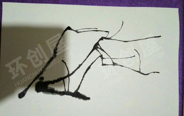 幼儿园美工区中国风吹画梅花图片