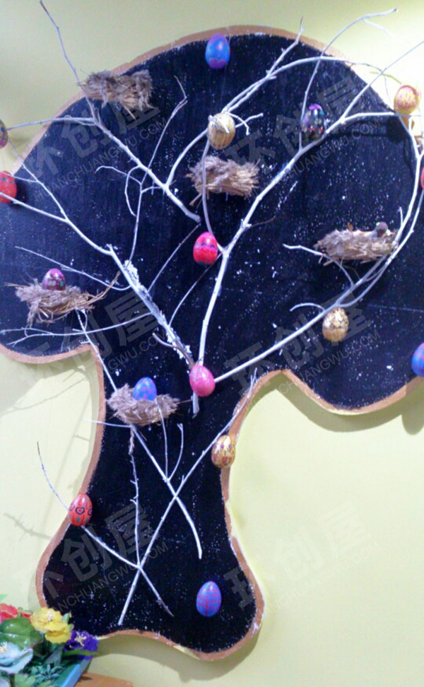 幼儿园彩色藤条球树枝加鸟窝墙面布置环创图片