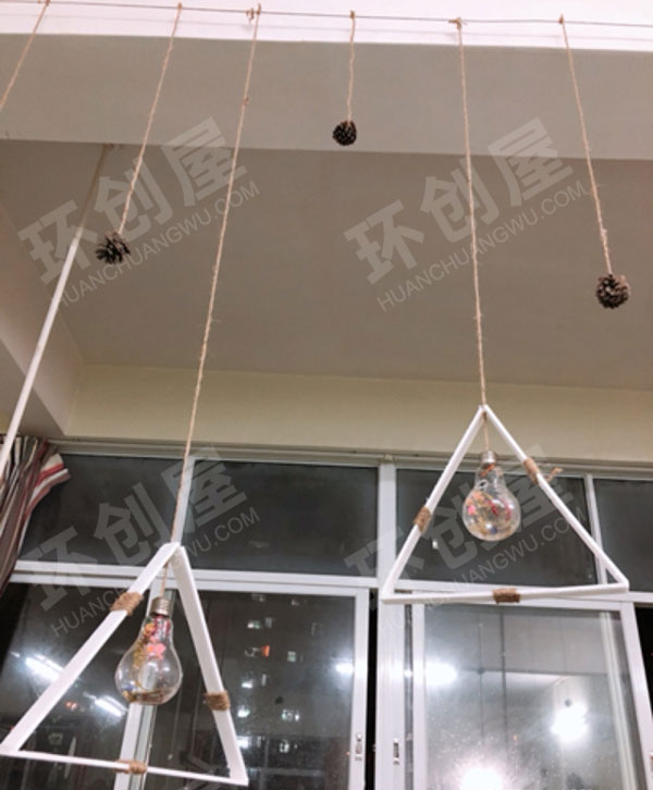 幼儿园森系田园风灯泡吊饰环创图片