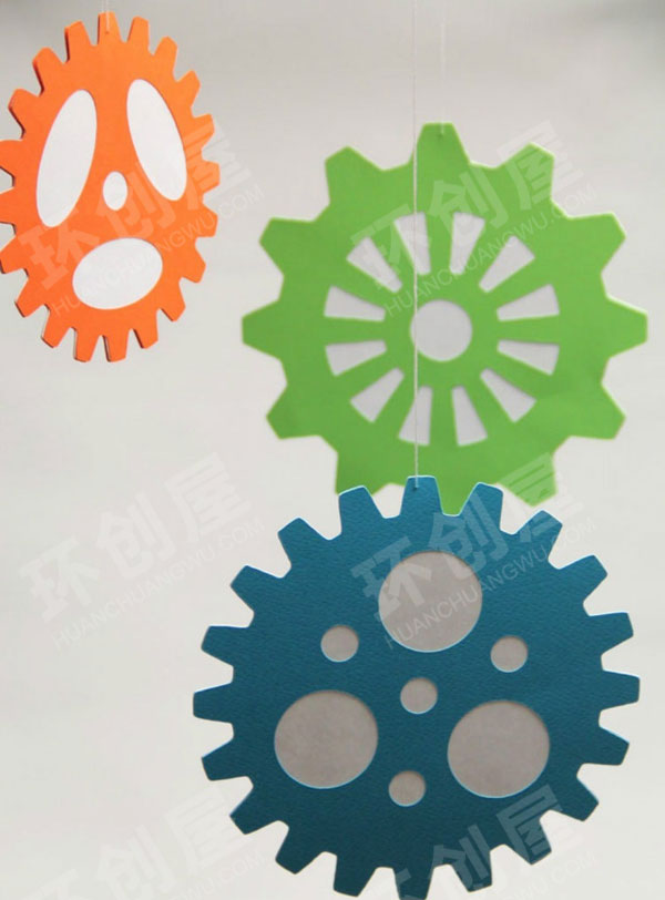 幼儿园卡纸手工百态挂饰环创图片