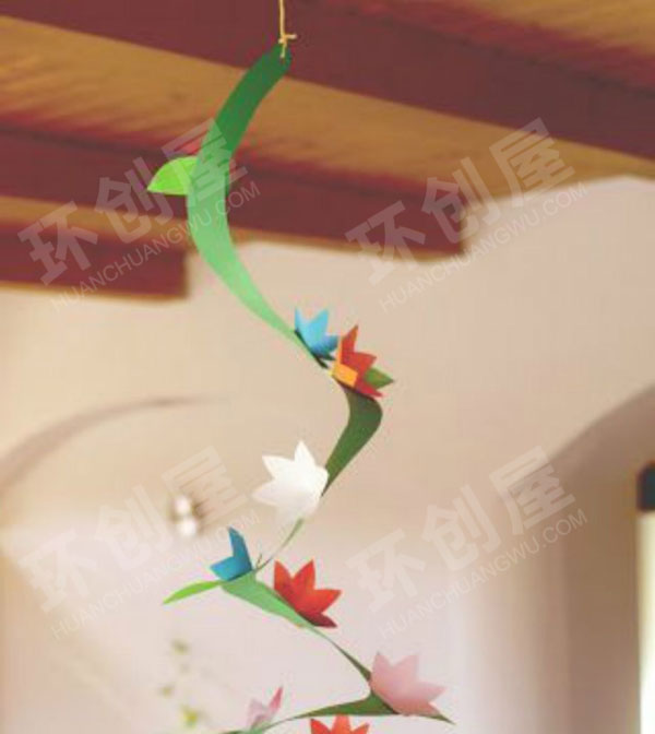 幼儿园卡纸手工百态挂饰环创图片