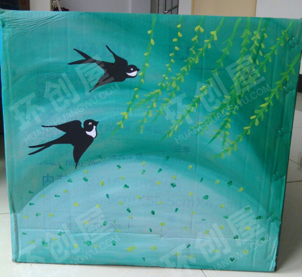 幼儿园走廊环创纸箱春天绘画图片