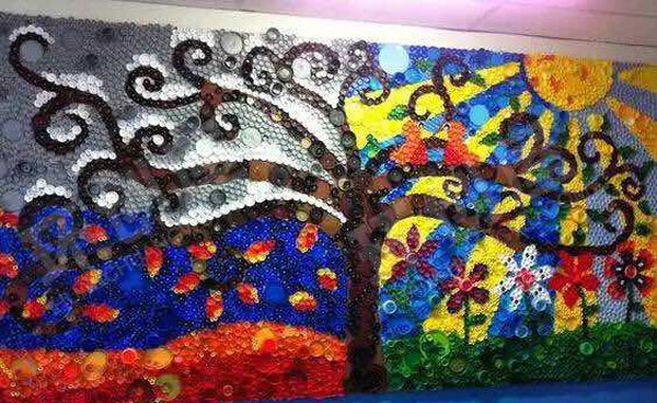 幼儿园走廊环创小瓶盖大变身图片