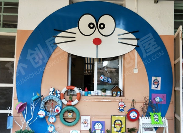 幼儿园走廊参观图片哆啦梦主题环创图片