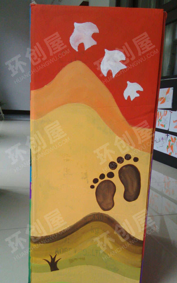 幼儿园走廊环创纸箱春天绘画图片