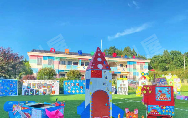 幼儿园户外环创中国风传统文化美术作品展图片