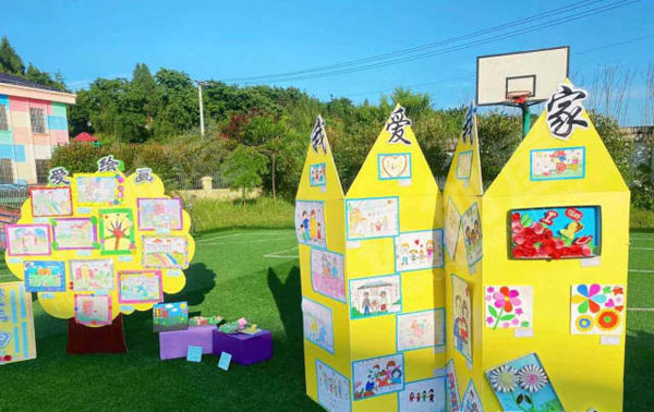 幼儿园户外环创中国风传统文化美术作品展图片