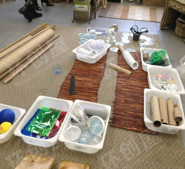 幼儿园废物利用环创建构区图片