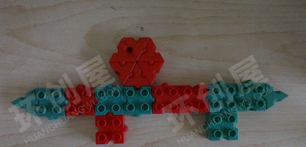 幼儿园积木搭创意机器人环创建构区图片