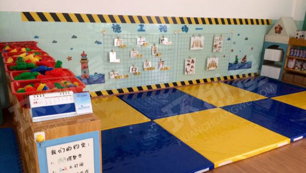 幼儿园施工场地墙面环创建构区图片