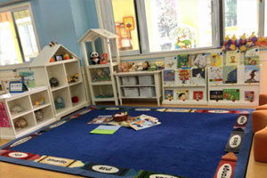幼儿园温馨美好环境阅读区环创图片