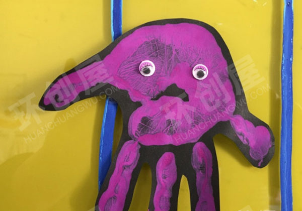 幼儿园美工区水粉颜料海底世界切水果环创图片