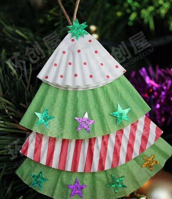 幼儿园美工区圣诞节纸盘创意作品环创图片