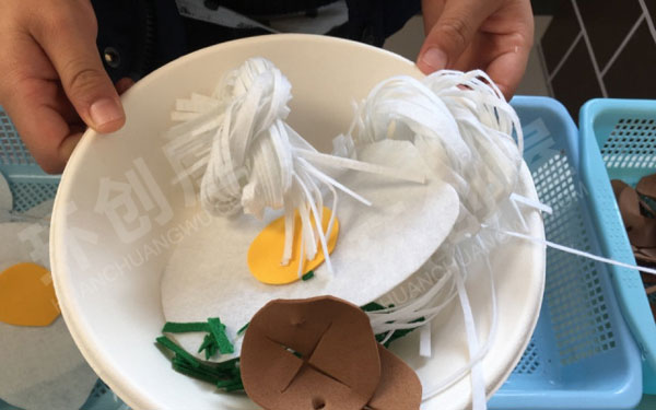 幼儿园娃娃家天香面馆环创图片