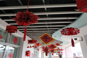 幼儿园浓浓新年中国风挂饰环创图片8张