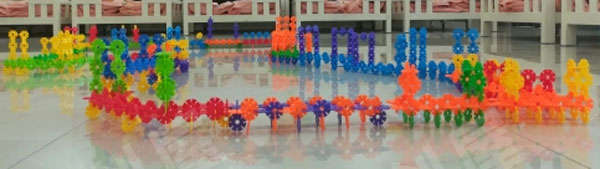 幼儿园雪花片泉州湾大桥建构区搭建环创图片