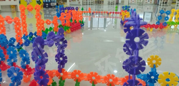 幼儿园雪花片泉州湾大桥建构区搭建环创图片